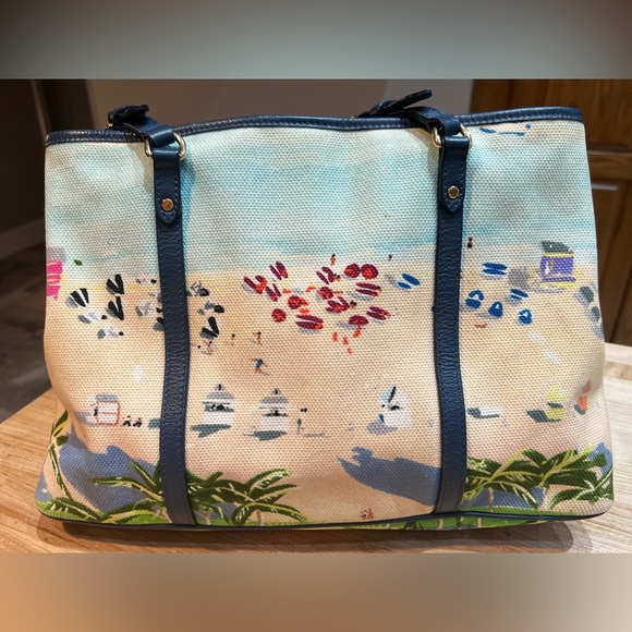 LOUIS VUITTON
Limited Edition Escale Canvas Ailleurs Cabas GM Bag - Picture 4 of 17